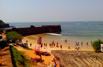 Villas near Sinquerim Beach