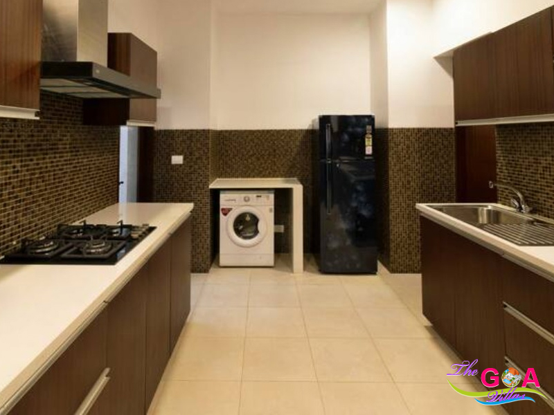 4 bedroom villa with pool in Nerul