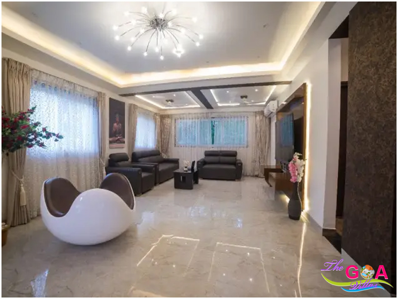 4 bedroom villa with pool in Carmona