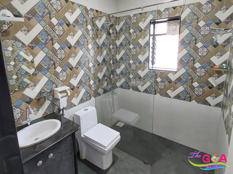 4 bedroom villa with pool in Saipem