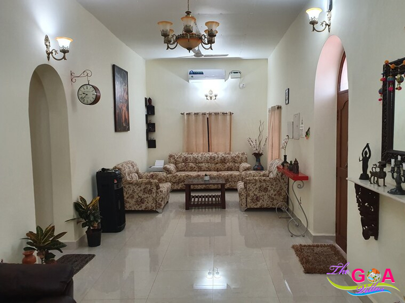 5 bedroom villa in Parra goa