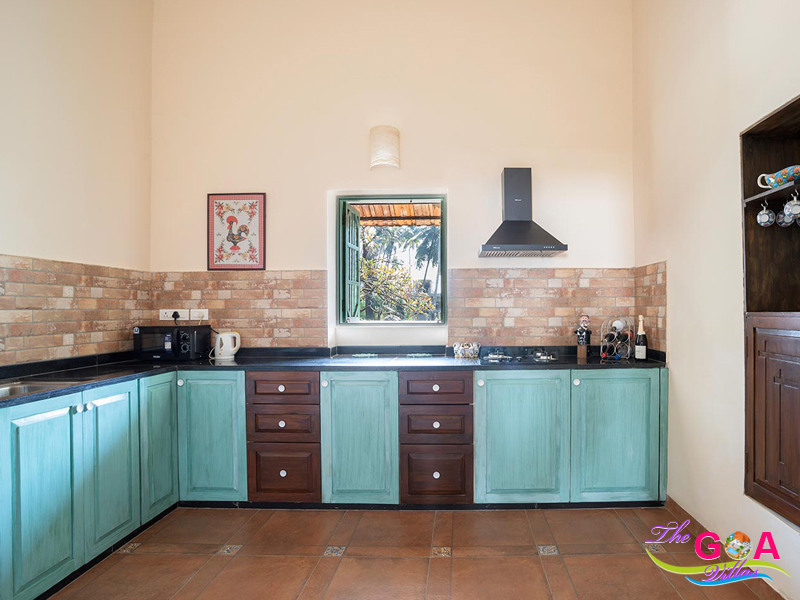 5 bedroom villa in Guirim