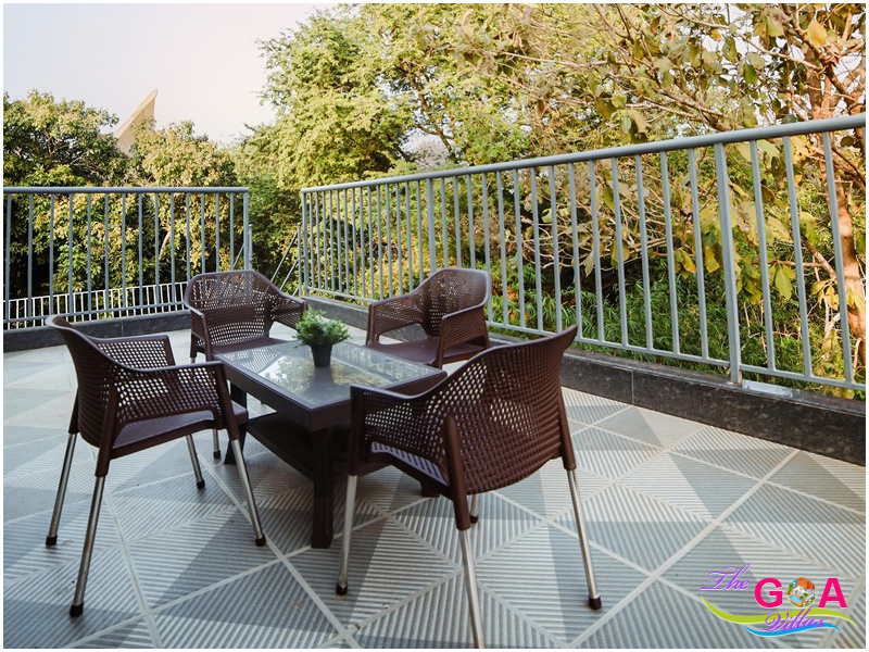 5 bedroom villa with pool in Carmona