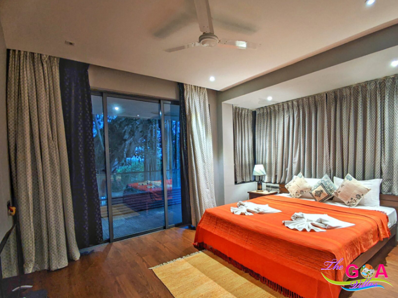 8 bedroom luxury villa in Candolim