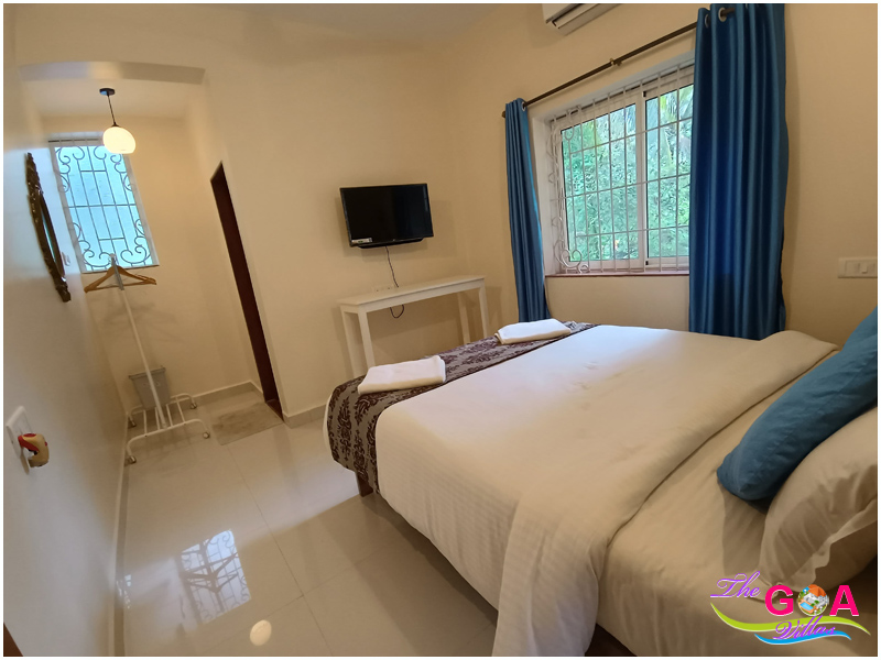 eight bedroom villa in Saligao